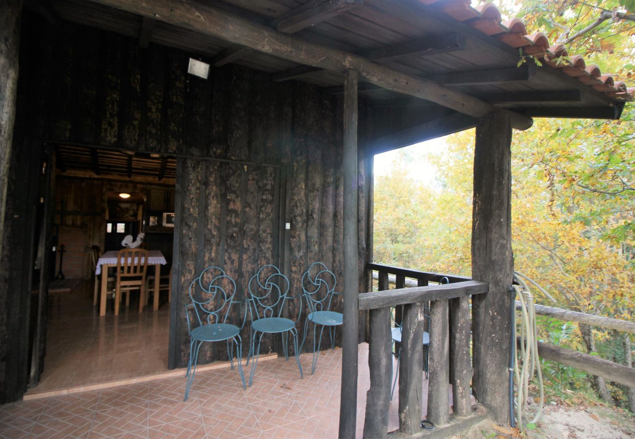 Bungalow em Gerês - Cabana T2 da Carvalha