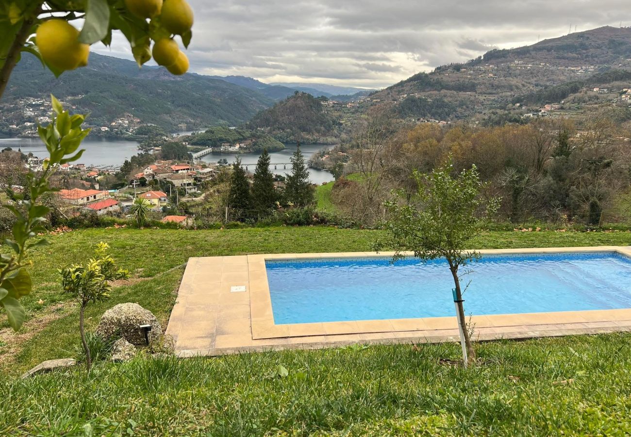 Casa rural em Gerês - Assossego House - Gerês