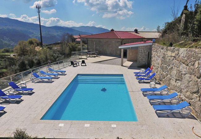 Casa rural em Gerês - Villa Bela Vista (RC) By Gerês Casas 