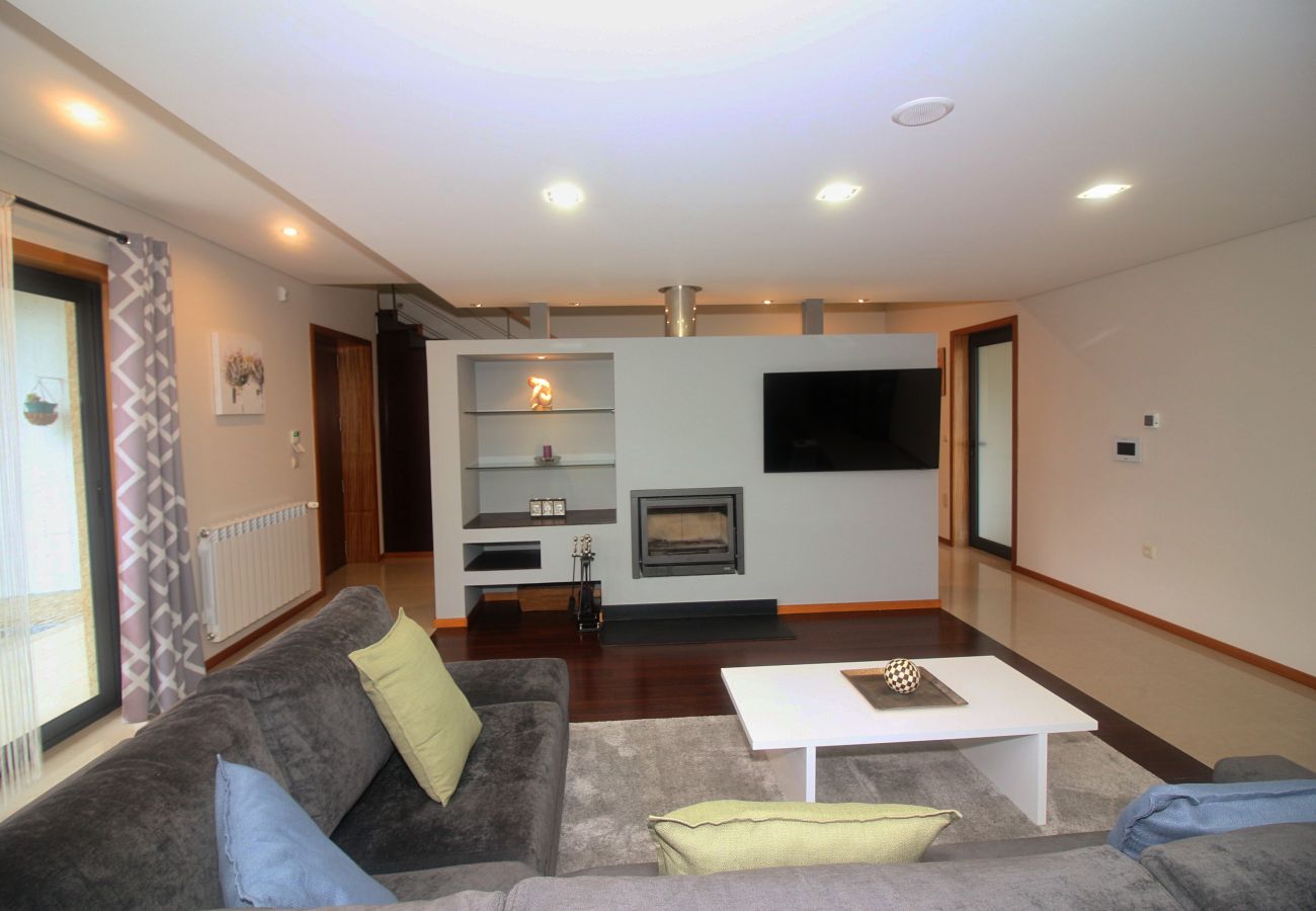Villa em Vieira do Minho - Villa Travessa das Lages
