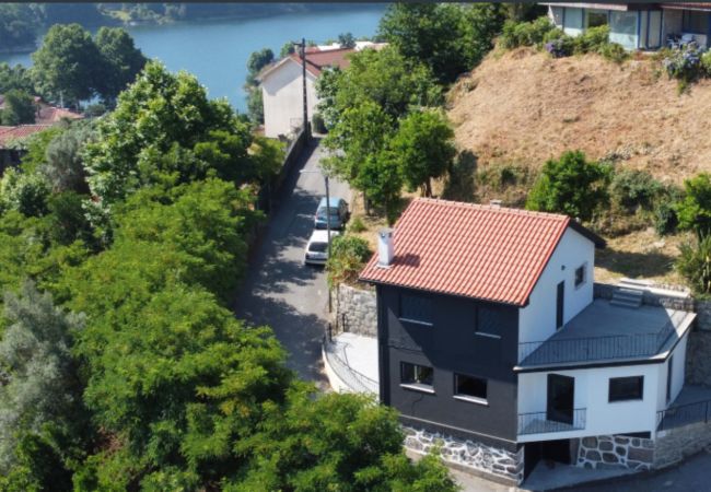 Casa em Gerês - Casa da Cruz