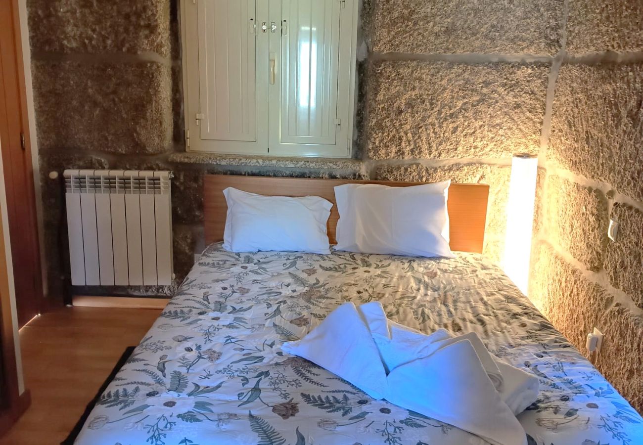 Farm stay in Vieira do Minho - Casa da Laranjeira Turismo Rural