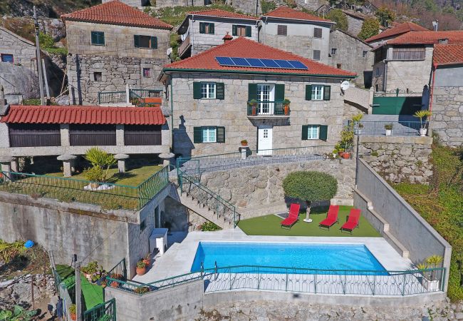 Cottage in Gerês - Eira Costa House