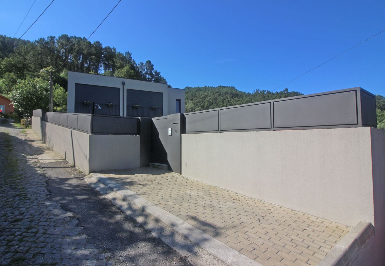 Townhouse in Gerês - Real Village I