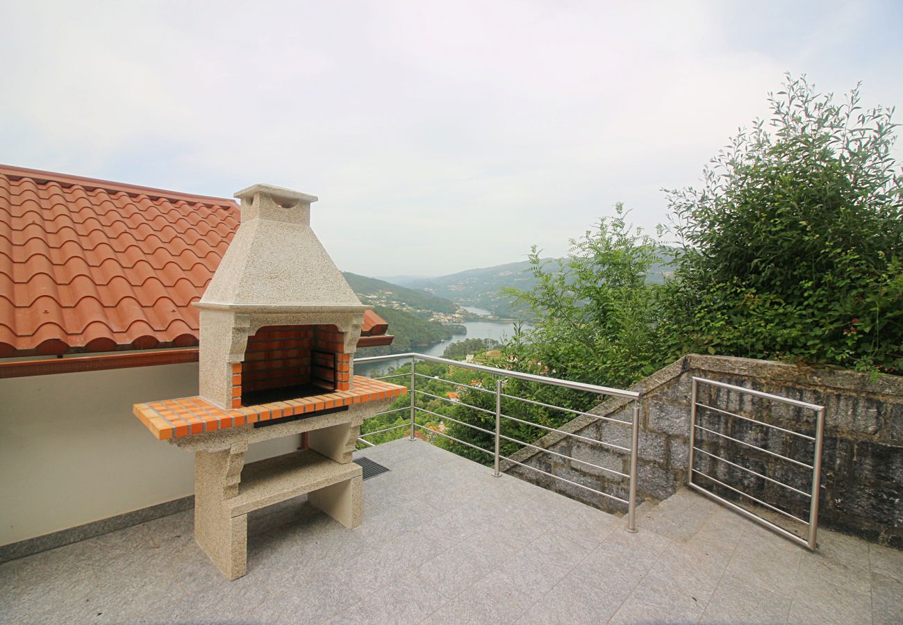 Cottage in Gerês - Casa da Carvalha Mona