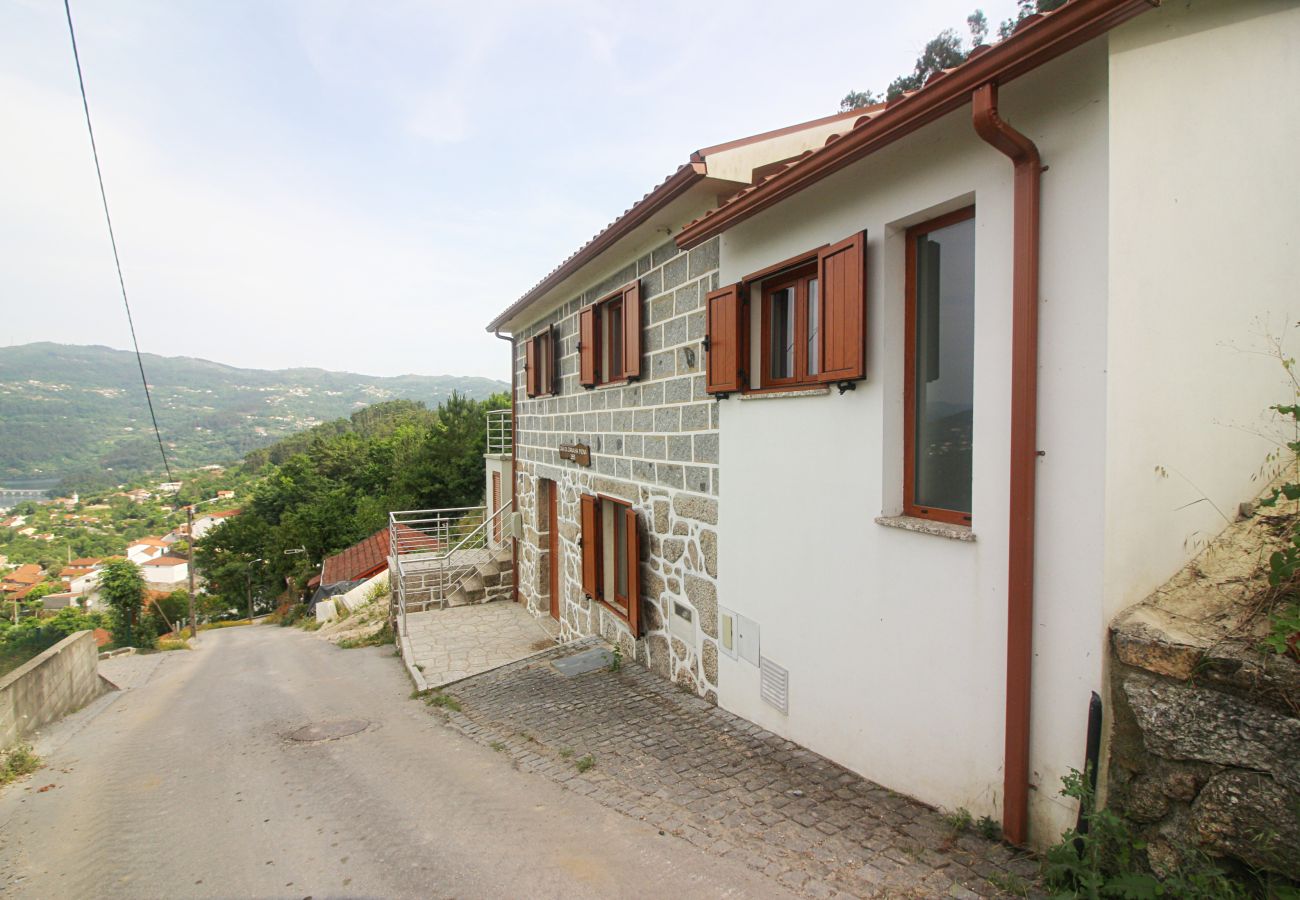 Cottage in Gerês - Casa da Carvalha Mona