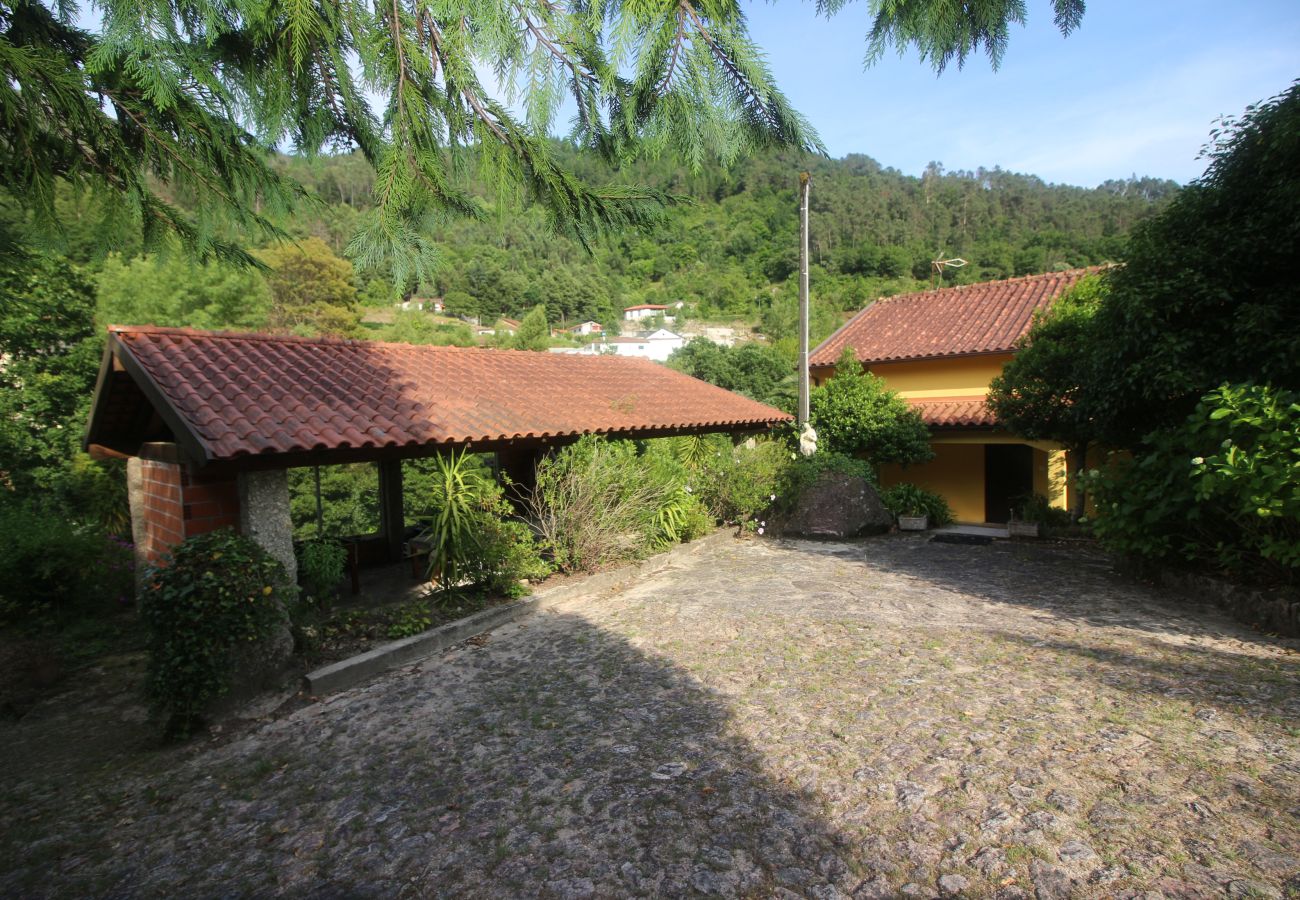 House in Gerês - Casas da Paz T3