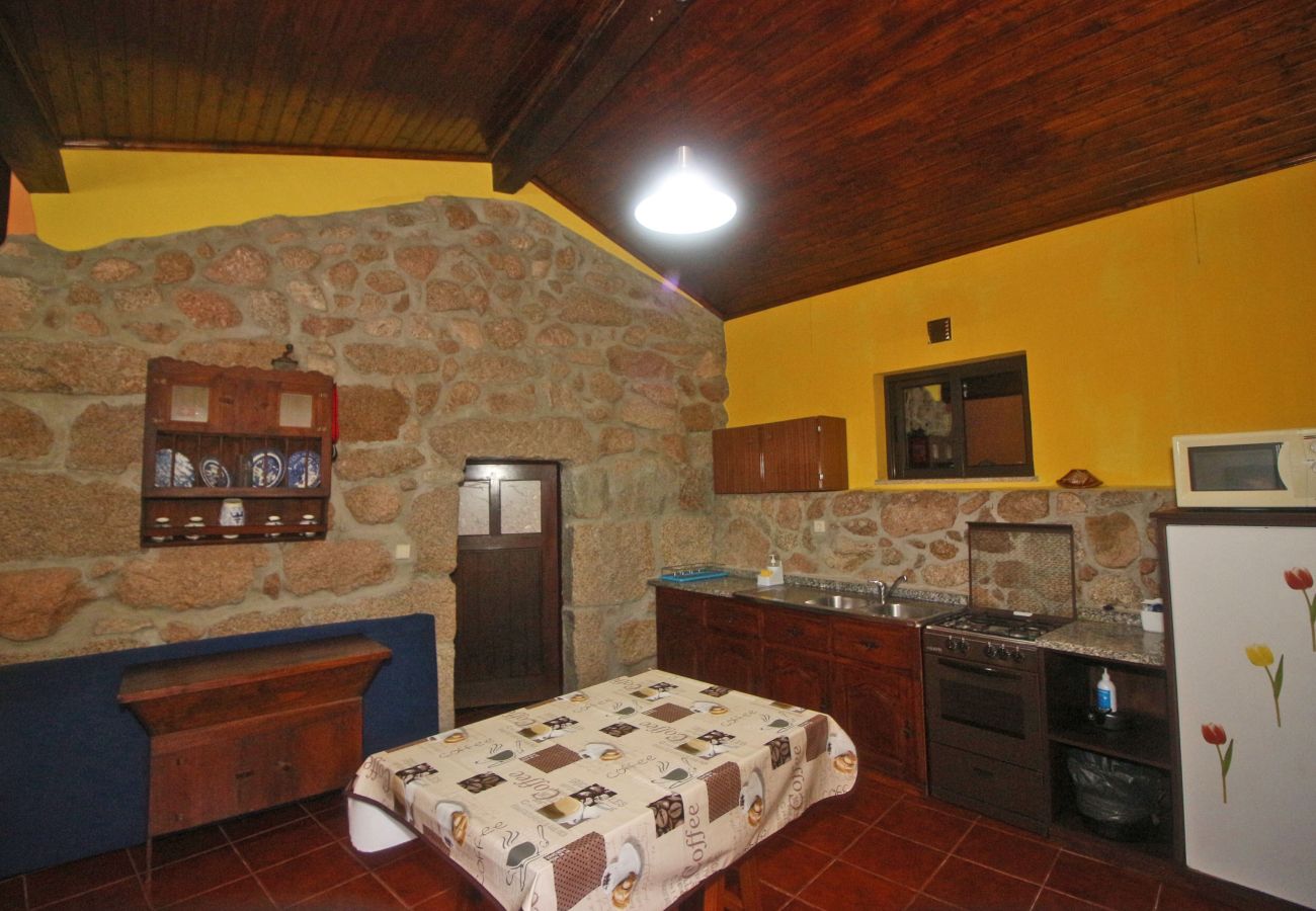 House in Gerês - Casas da Paz T2