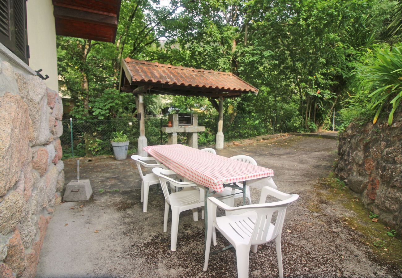 House in Gerês - Casas da Paz T2