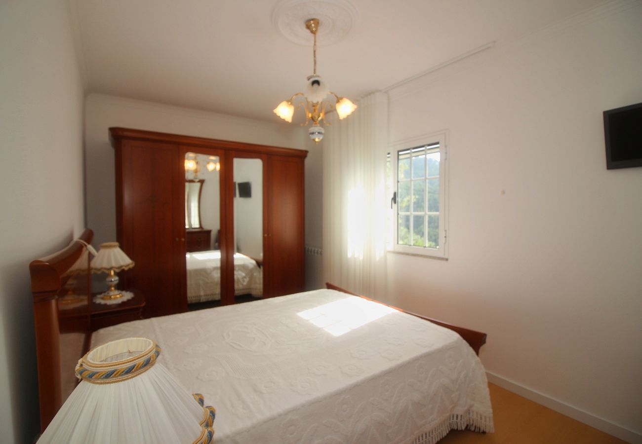 Cottage in Terras de Bouro - Casa da Idalina